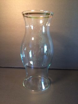Vintage Clear-Glass Hurricane/Candle-Holder Shade/Chimney with Gold Trim (Height: 9-3/8“)
