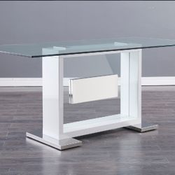 City Furniture console table 