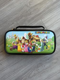 Nintendo Switch Super Mario Game Traveler Deluxe Travel Case