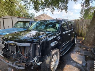 07-14 Escalade Parts