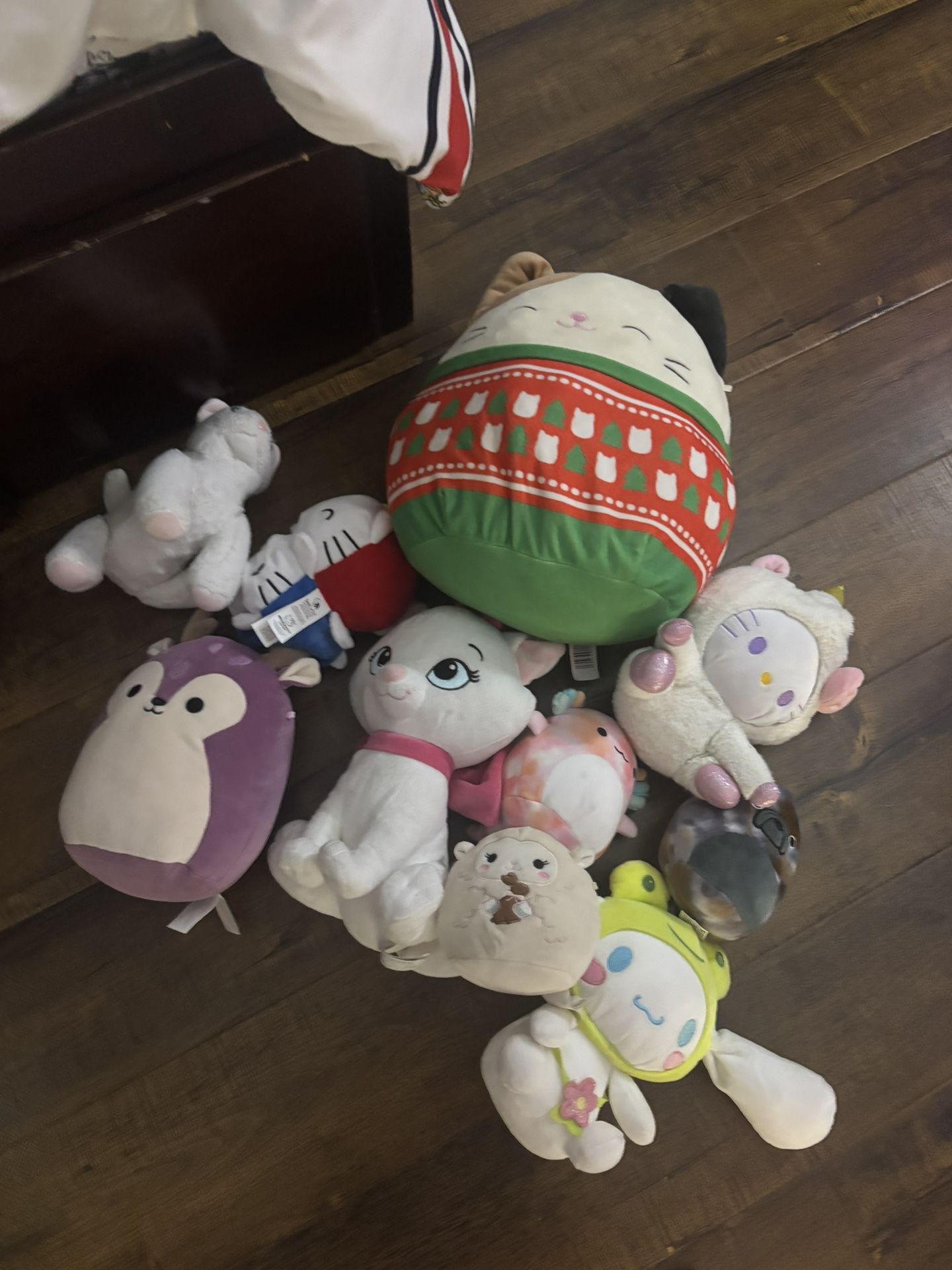 Assorted Plushies
