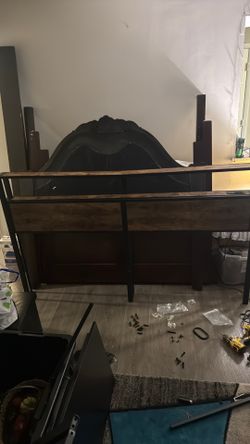 King head and footboard
