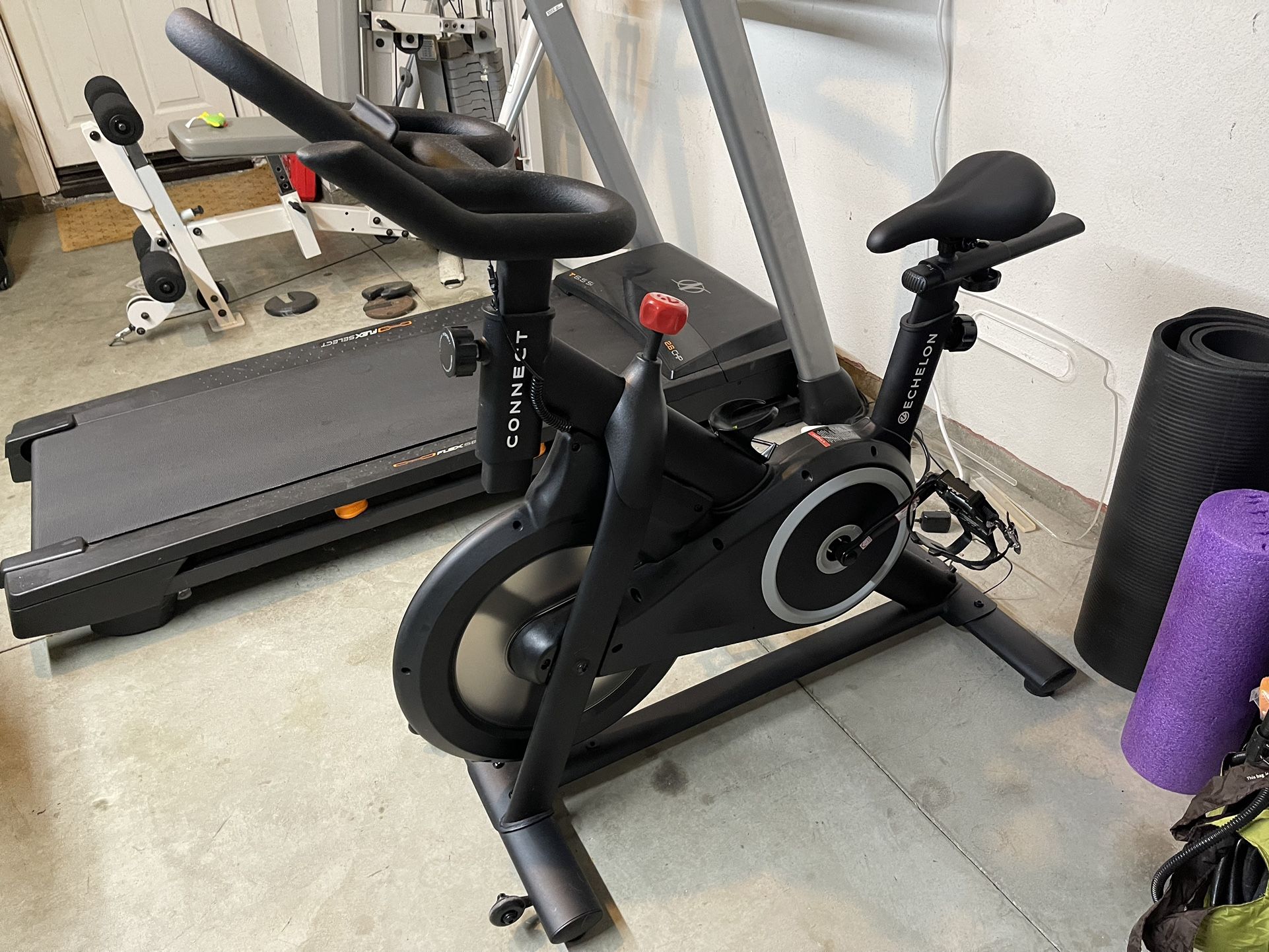 Echelon Connect - Stationary Bike