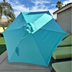 🌴 9 Ft Outdoor Patio Umbrella – Aqua Blue ☀️ 📍 Pickup: S. Durango & 215 near IKEA  Upgrade your backyard or pool area with this stylish and vibrant 