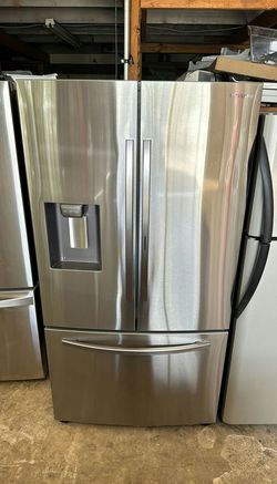 Samsung 3-Door French Door Fridge, Stainless, Excellent Cond.