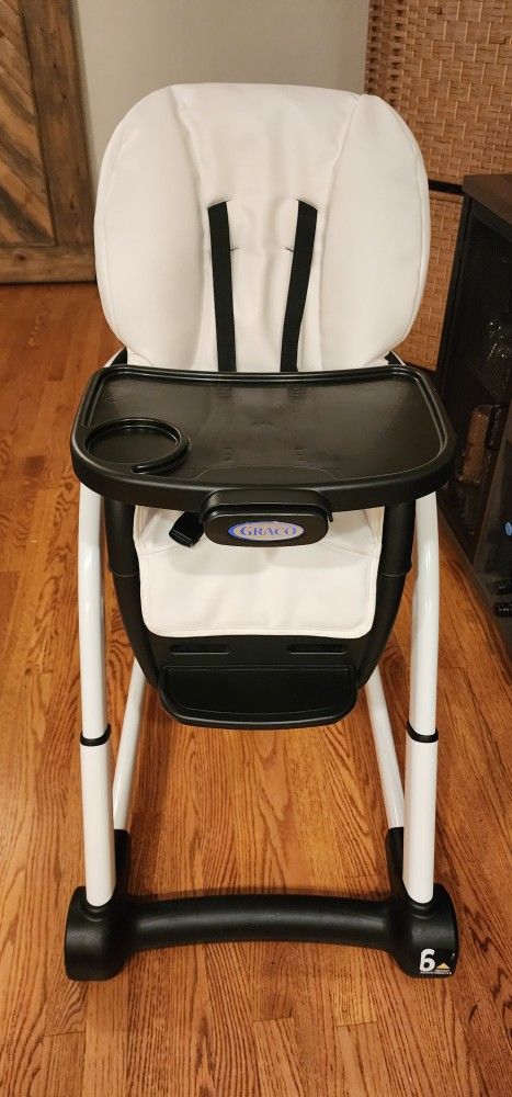 Graco Blossom in High Chair - Main Image