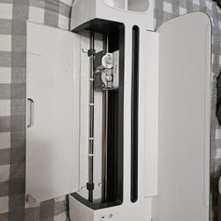 Cricut MAKER 1