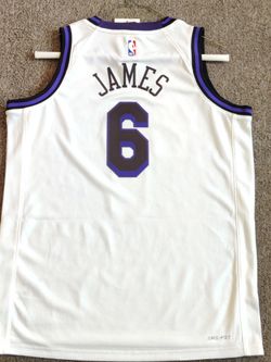 Youth Nike LeBron James White Los Angeles Lakers Swingman Jersey - City Edition Size: Extra Large