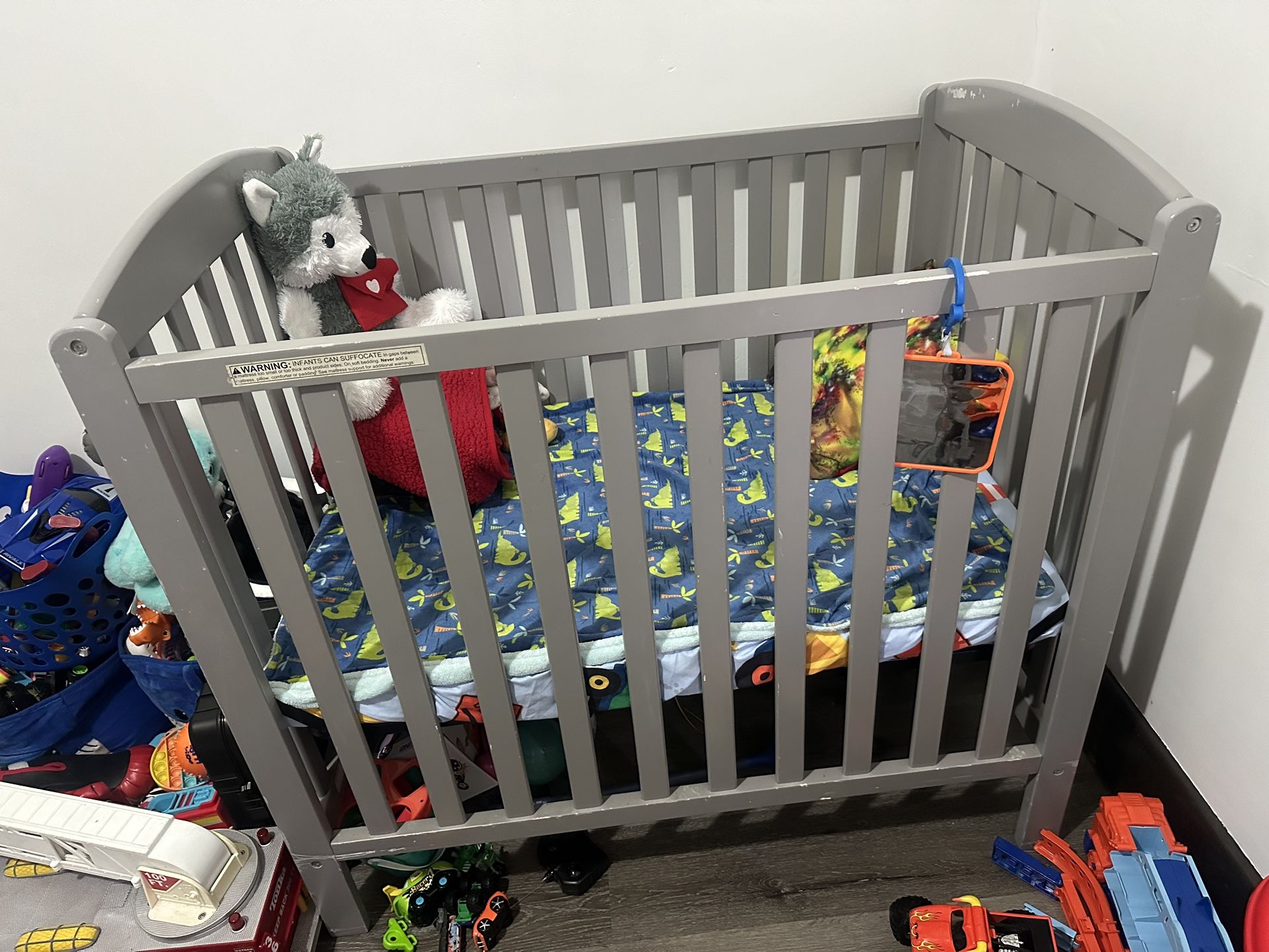 Mini Grey Crib