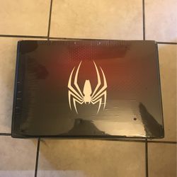 Marvel Spider-Man Collectibles Box