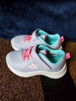 Skechers Kids Shoes , Size 8. New.