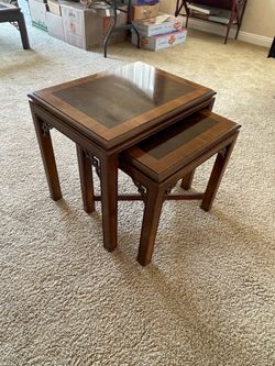 Nesting end tables
