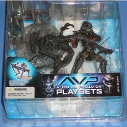 AVP PREDATOR THROWS ALIEN MCFARLANE TOYS PREDATOR AVP PREDATOR VS. ALIEN