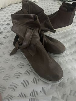 Cute Rose Gold Buddies