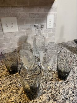 Elegant Glass Decanter & Drinkware Set