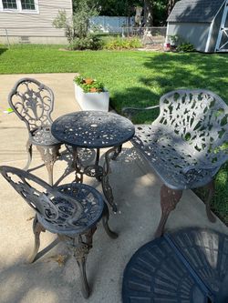 Patio bistro set
