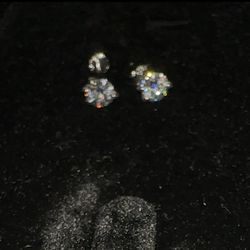 925 Sterling Silver VVS 1 .5 Carat Moissanite Stud Earrings 