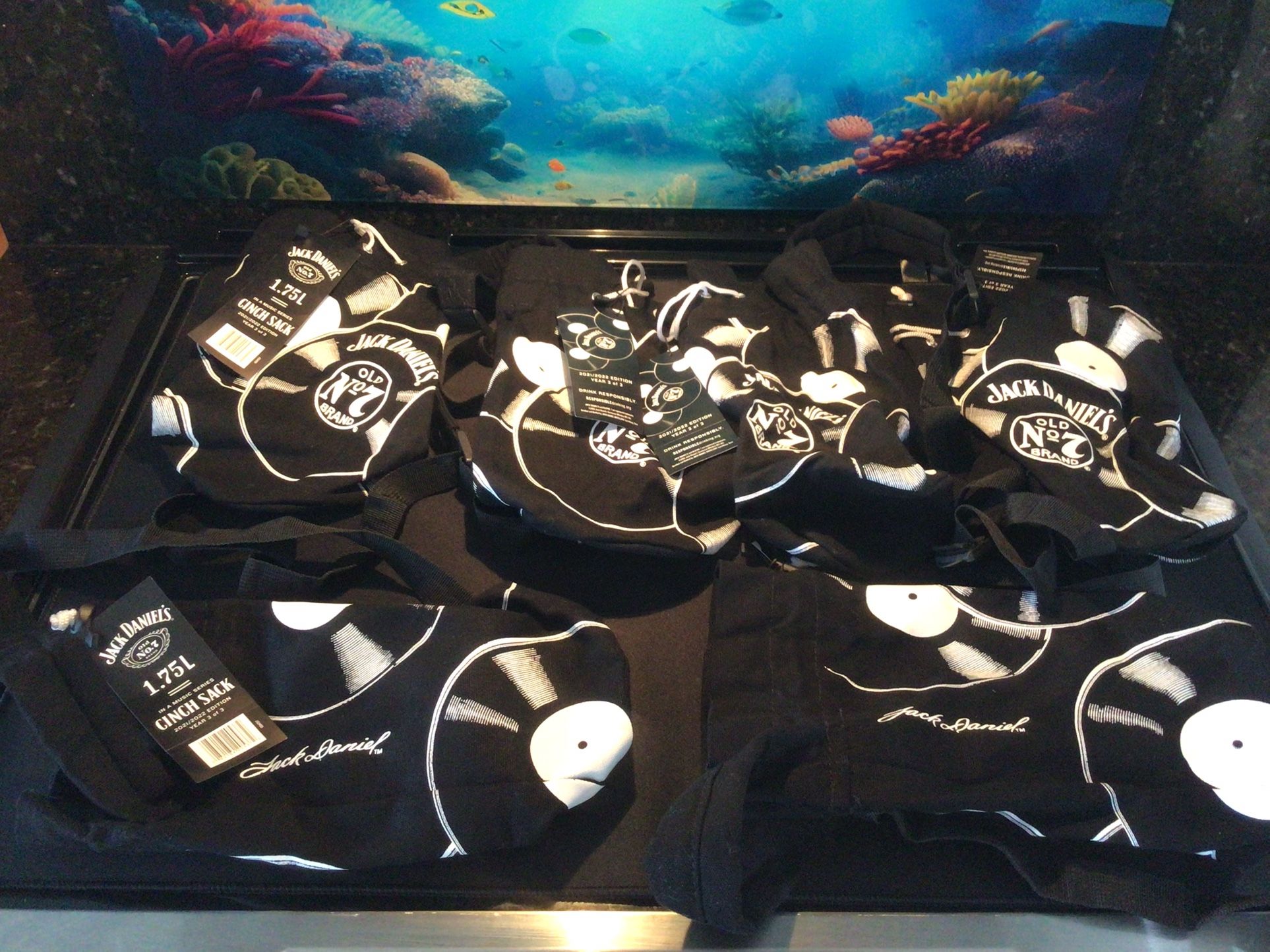 6 Jack Daniel’s Old No. 7 Brand 1.75L Sling Sack Cinch Bags NWT