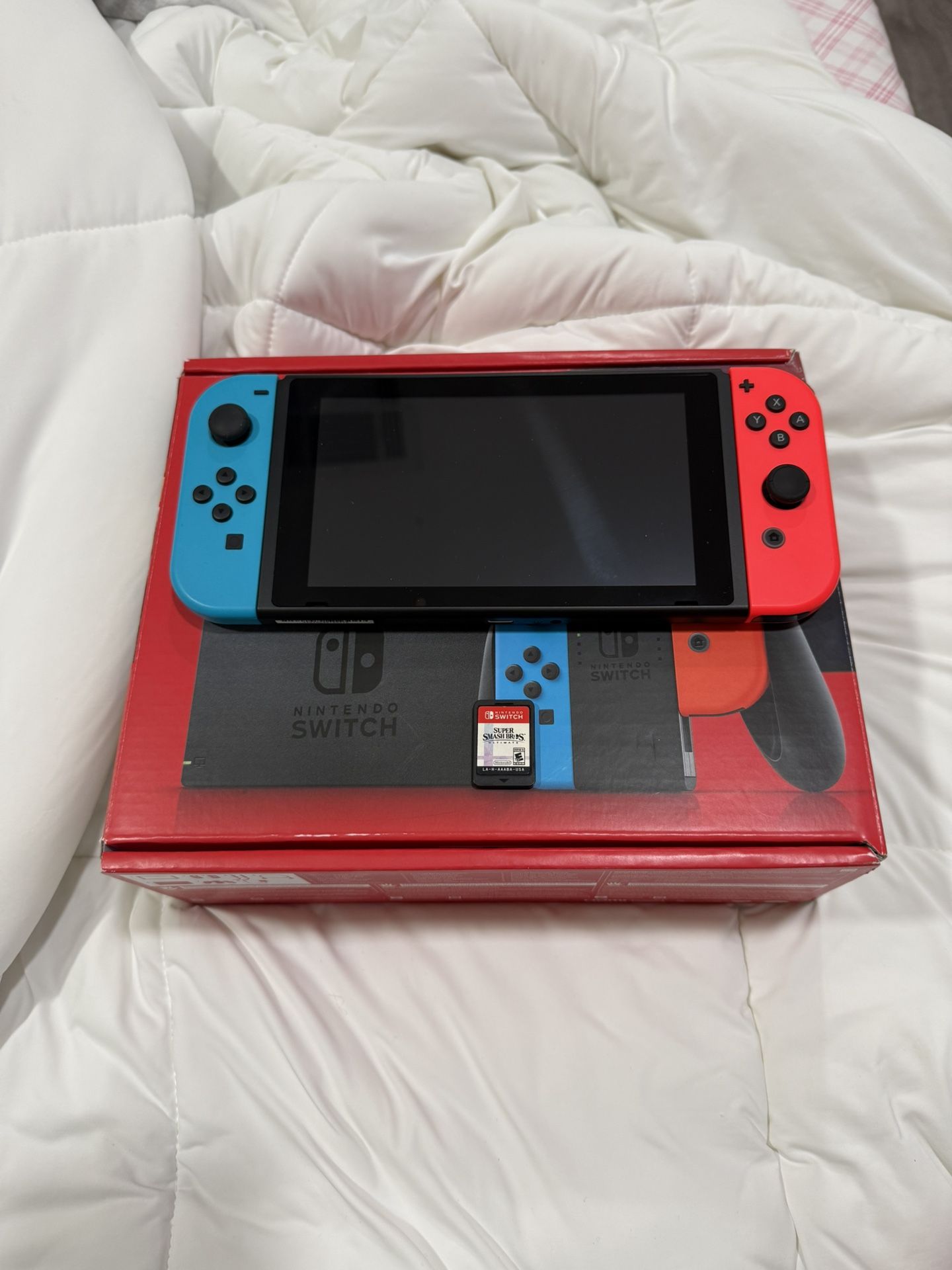 Nintendo Switch 