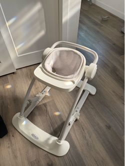 Graco Grow with Me Bouncer