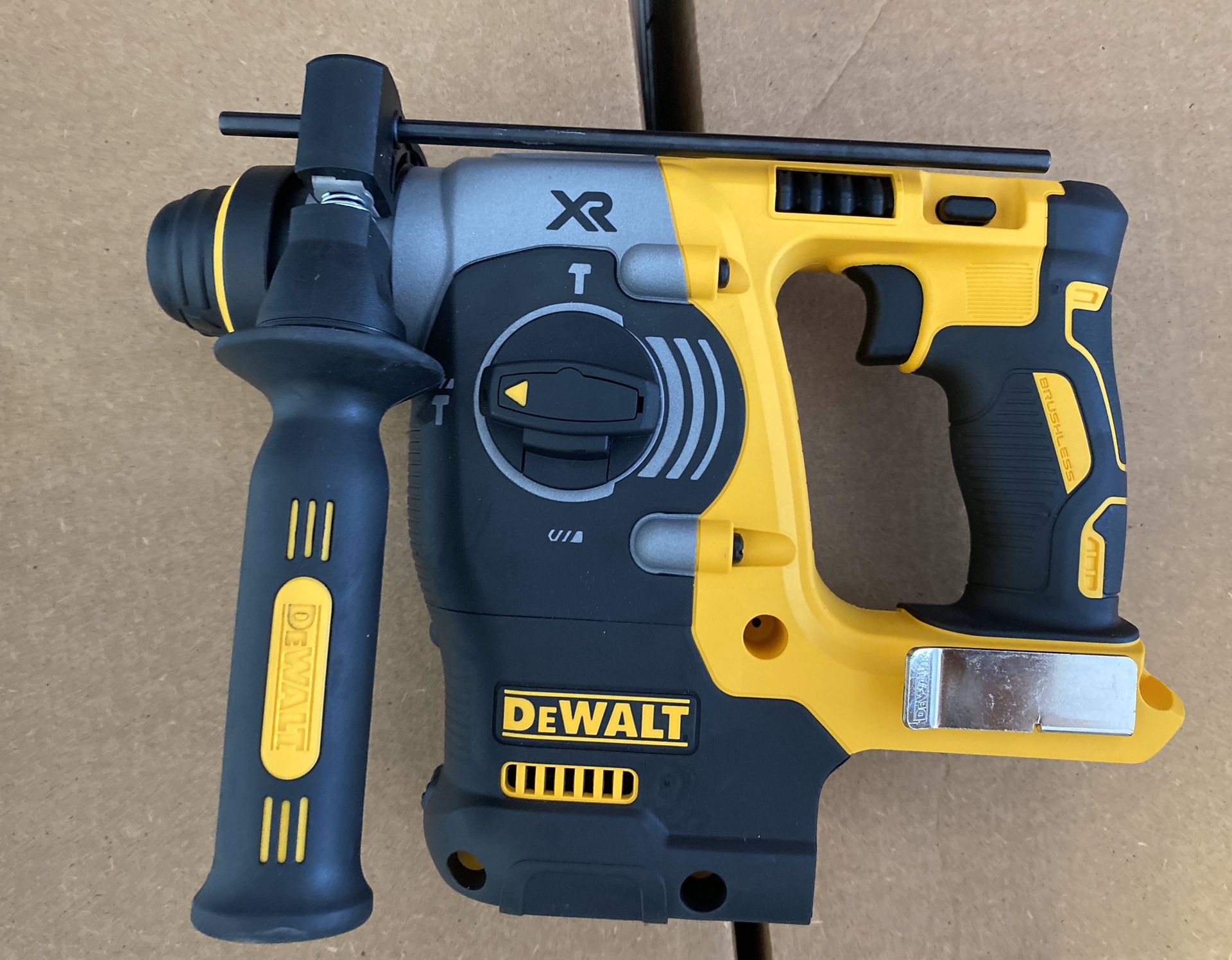 New DeWALT XR Rotary hammer( tool only)