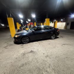 Toyota Camry 2015 SE Sedan
