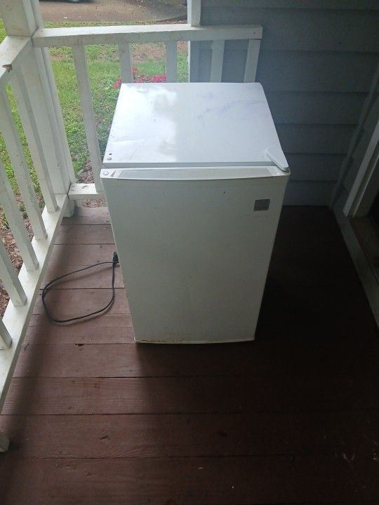 Mini Fridge Soda Holder/ Dispenser