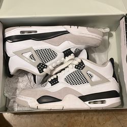 Jordan 4 Military Black