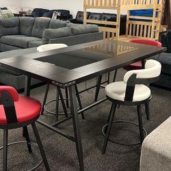 Apothia Dining Set

5pc Set (TB+4S)🚛Same Day Delivery🚩Buy now pay later