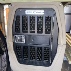 Large Gunner Kennel  TAN