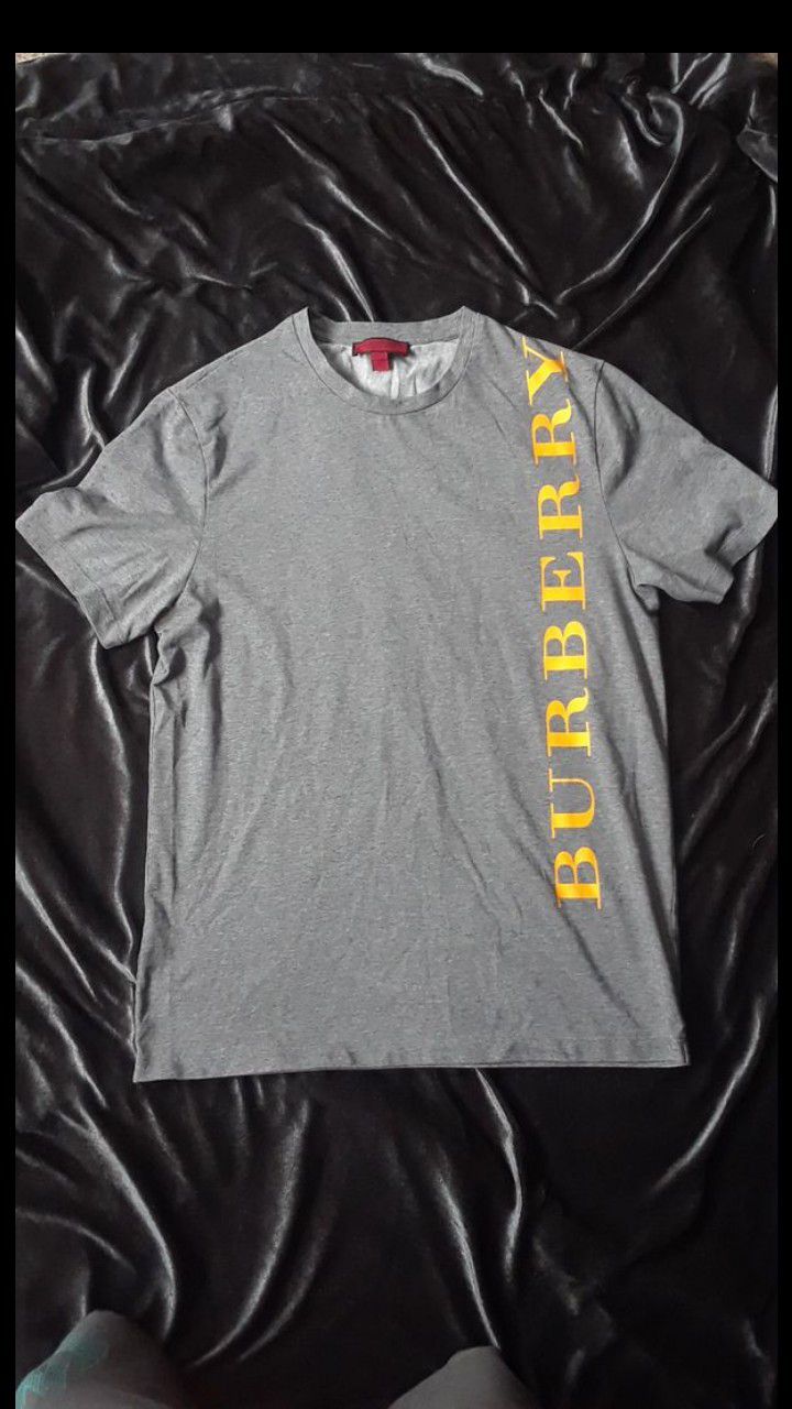Men's Burberry shirt