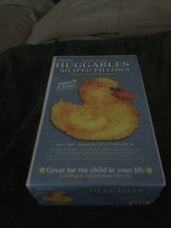 Latch hook huggable pillow so easy to make