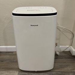 Honeywell - 450 Sq. Ft. 10,000 BTU Portable Air Conditioner with Dehumidifier & Fan - White