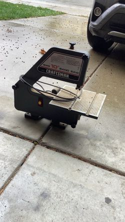 Craftman. 10 BAND.  SAW heavy duty works perfect.