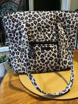 Vera Bradley Zip Tote 