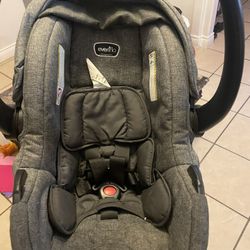Evenflo Carseat 