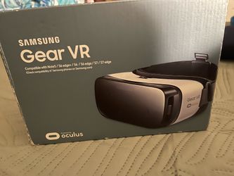 Samsung Gear VR SM-R322 (Powered by Oculus) – NEW/Open Box Nuevo, nunca usado. Incluye caja original, manuales y accesorios. Compatible con Samsung G