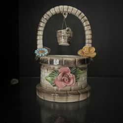 Wishing Well Decor