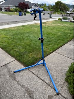 Park Tool Repair Stand
