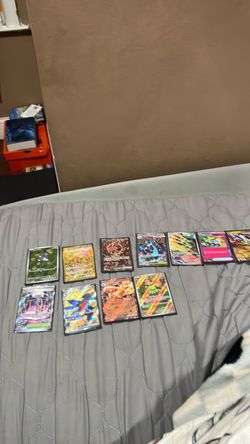 Pokémon Trading Cards Lot Holographic