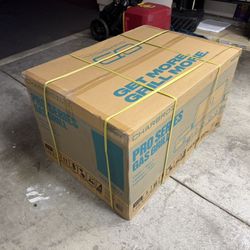 Charbroil Pro Series Barbecue Grill 4-Burner - BBQ