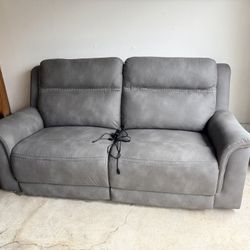 Reclining Sofa