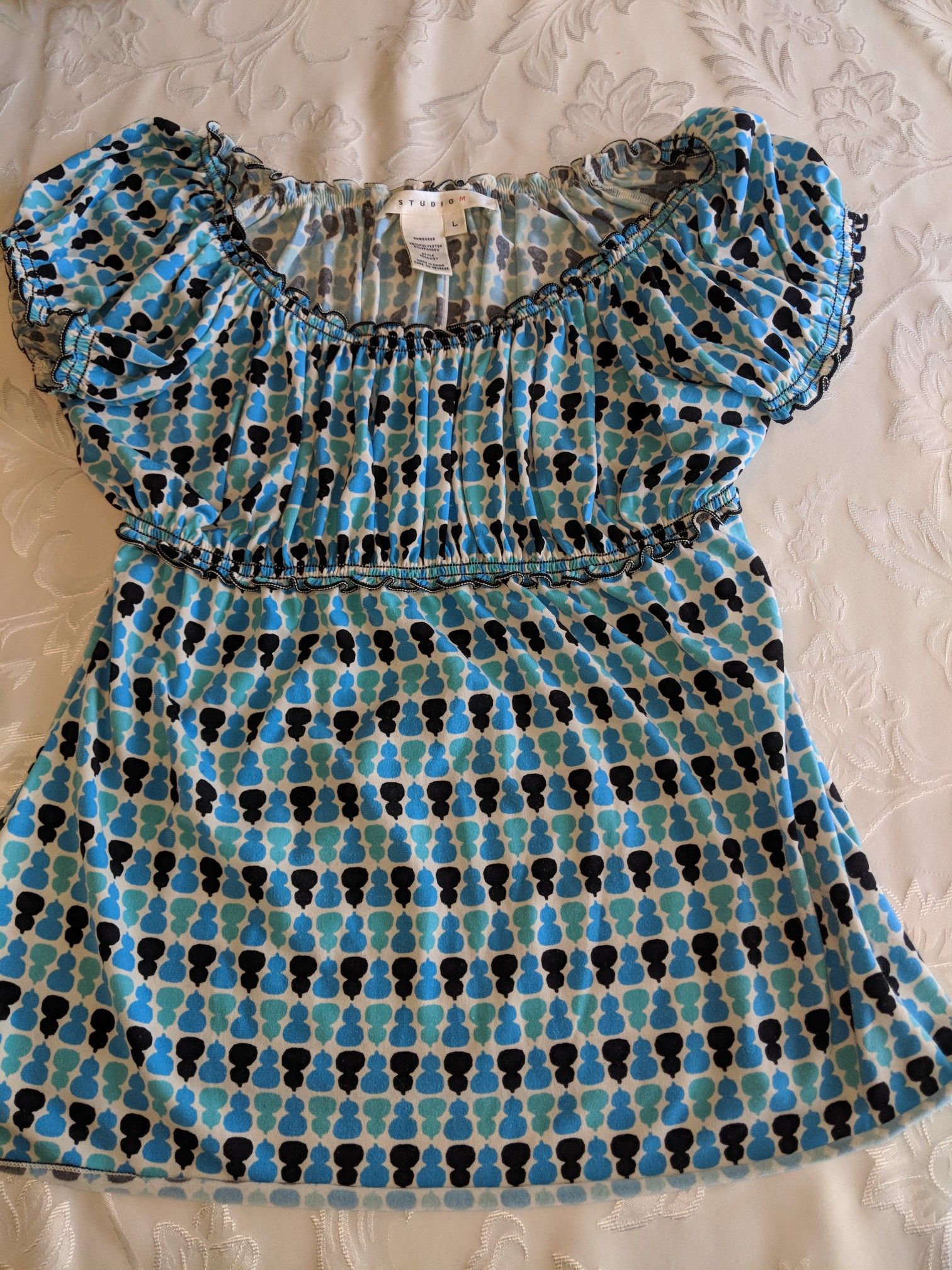 Studio m baby doll top size large