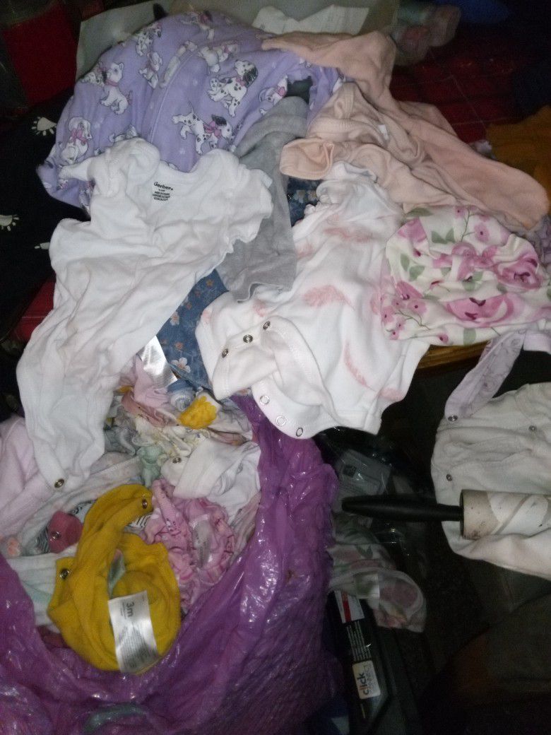 Baby Clothes 0-6 Mons Like New 
