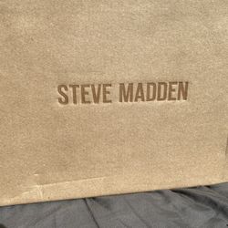 Steve Madden Amulet Black Leather Boots