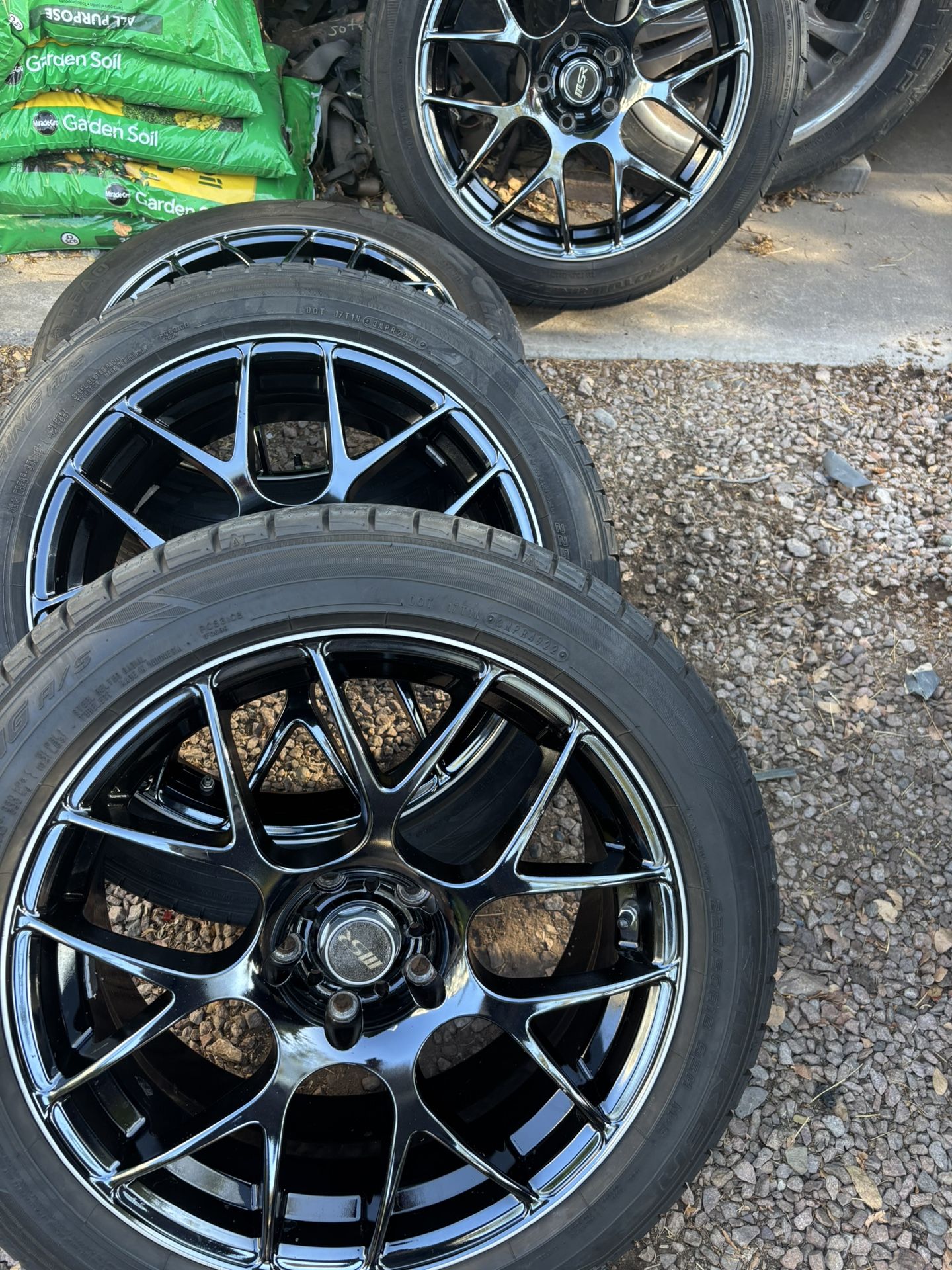 Wheels and Tires 225/50R18 Bolt Pattern 5x115