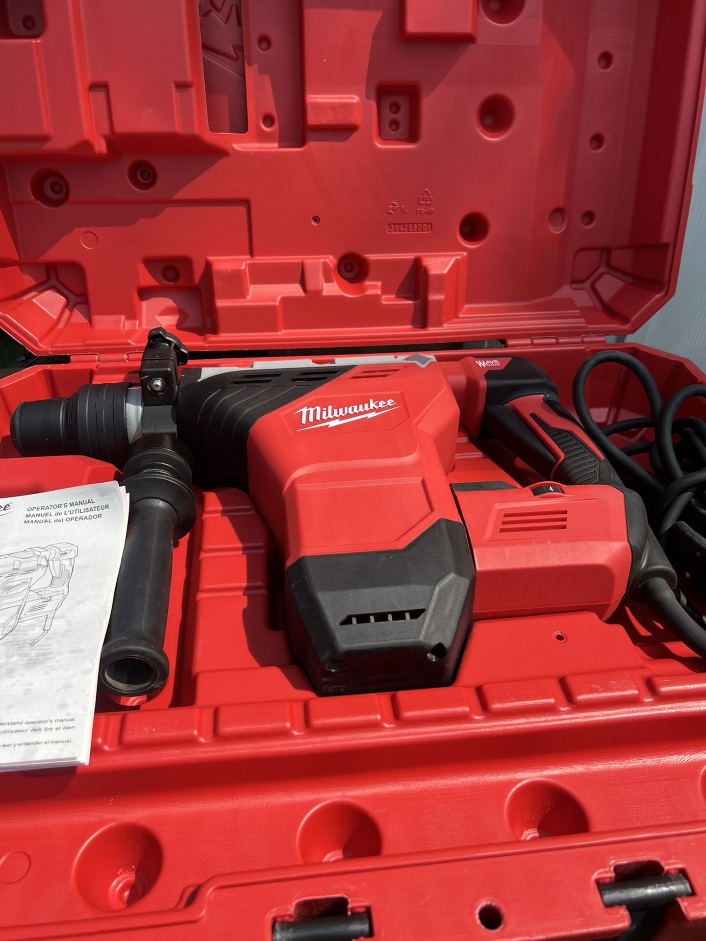 Milwaukee 15 Amp 1 3/4 in. SDS MAX Corded Combination Hammer with E Clutch