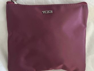 Brand New Tumi Makeup Bag Travel Bag 