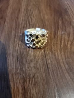 🔥🔥10kt gold nugget ring🔥🔥