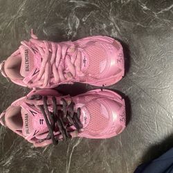 Pink balenciaga runners women